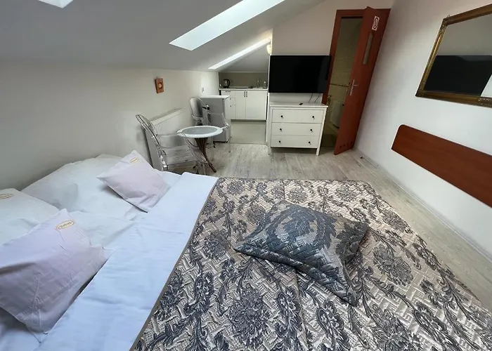 Privatunterkunft Reksor *